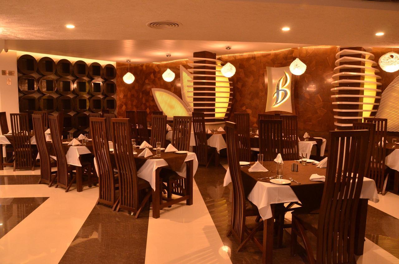 Hotel Bellevue Inn Ganganagar Bagian luar foto